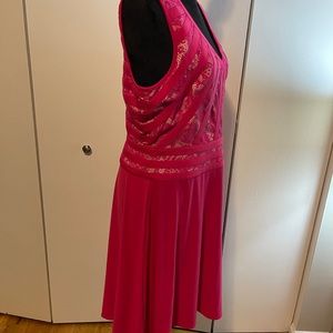 Adrianna Papell Women's Dress Pink V-Neck Sleeveless Knee Length Zipper